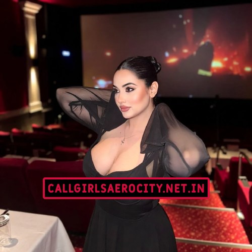 Bella - Delhi Escort